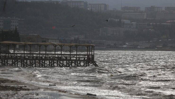 Bazı bölgeler için kuvvetli rüzgar ve fırtına uyarısı
