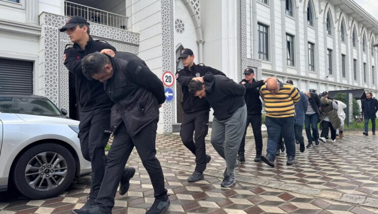 İstanbul’daki uyuşturucu soruşturmasında gözaltına alınan 18 şüpheli adliyede