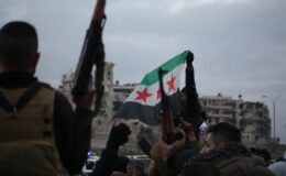 Halep’teki terör örgütü YPG’li son grup şehrin dışına tahliye ediliyor