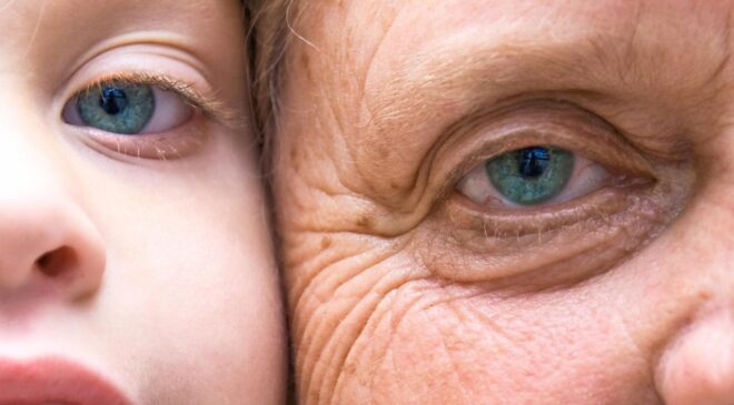 Yaşlanmanın iki kritik durağı belirlendi: 44 ve 60