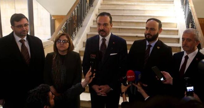 Pompeo’dan 3 madde: SDG ile Şam arasında tampon bölge kurulsun