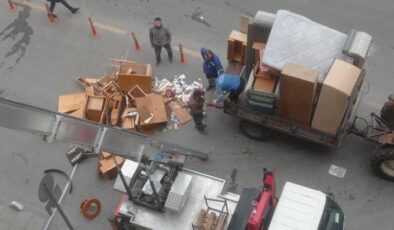 Mersinde çöp ev boşaltıldı – Son Dakika Haberler CNN Türk