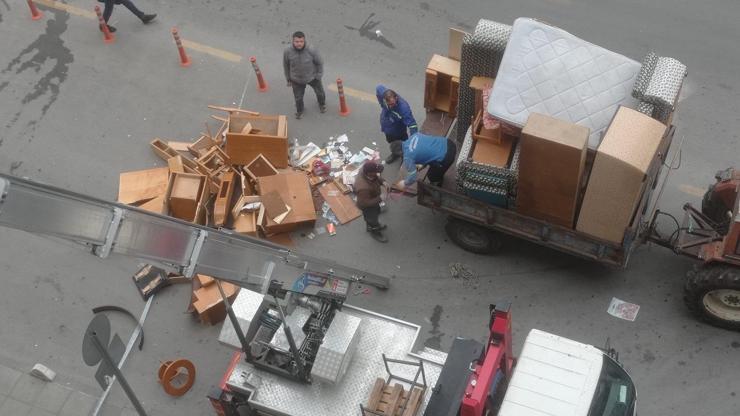 Mersinde çöp ev boşaltıldı – Son Dakika Haberler CNN Türk