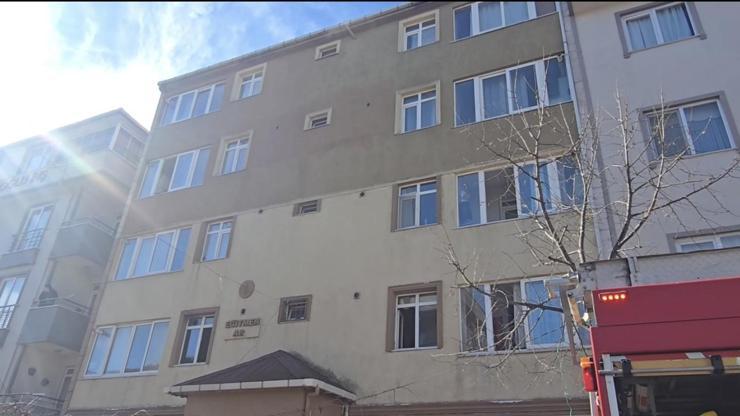 Sancaktepe’de 4 katlı binada yangın: 7 kişi kurtarıldı – CNN TÜRK Son Haberler