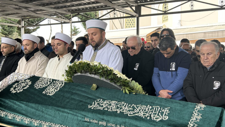 Türk halk müziği sanatçısı Seha Okuş, son yolculuğuna uğurlandı