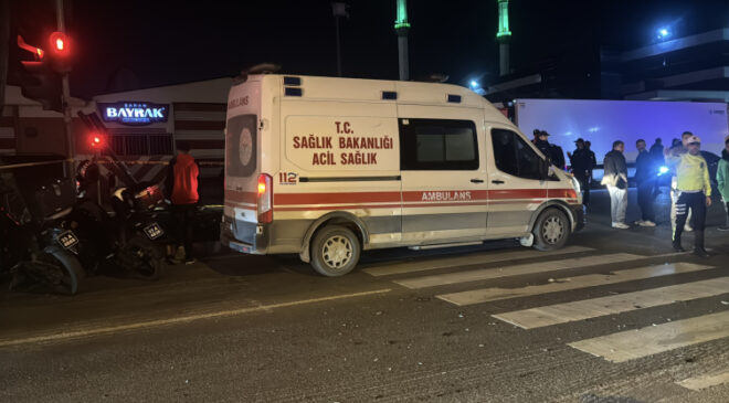 Mersin’de otomobil yayalara çarptı: 3 ölü