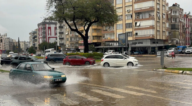 Antalya’ya 40 günde geçen yılın toplamı kadar yağış düştü