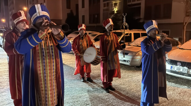 Sahura mehter marşıyla uyandılar