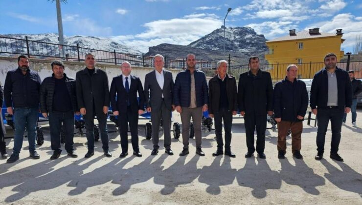 Diyarbakır’da çiftçilere ekipman desteği