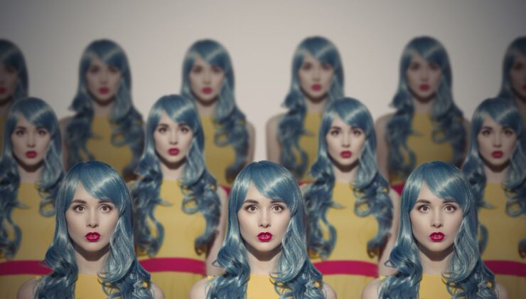 Klonaid ve Bebek Havva: Uzaylıların, Tarikatların, Aldatmacaların ve İlk İnsan Klonunun Hikayesi