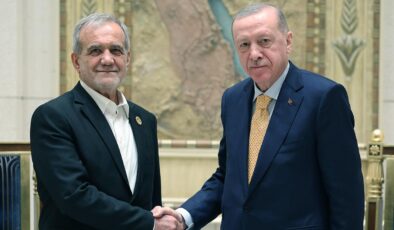 Cumhurbaşkanı Erdoğan, İranlı mevkidaşıyla görüştü