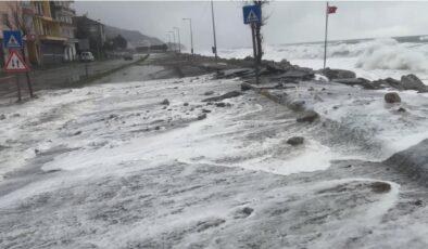 Marmara’nın doğusu ile Batı Karadeniz kıyıları için fırtına uyarısı