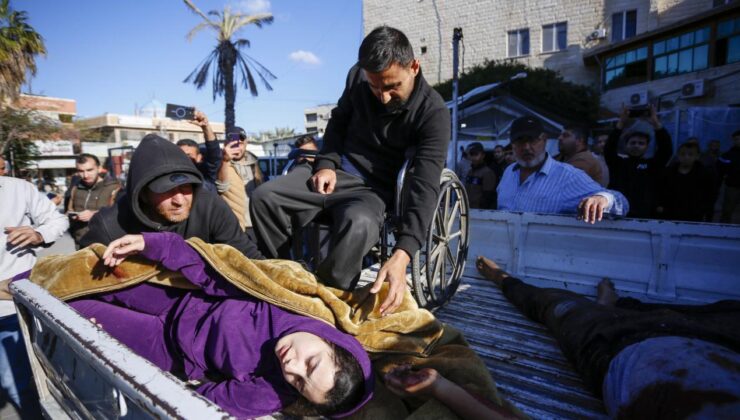 Katil İsrail ordusunun Gazze'ye saldırısındada biri çocuk 2 kişi hayatını kaybetti