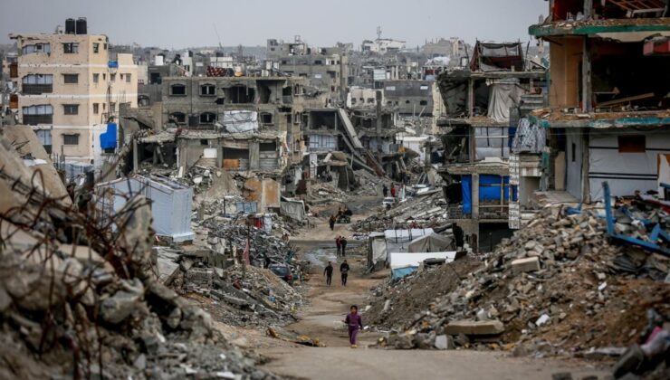 Katil İsrail'in Gazze Şeridi'ne saldırılarında can kaybı 72 bin 70'e yükseldi