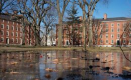 ABD’de federal hükümet, öğrenci kabul süreçlerindeki verileri paylaşmadığı gerekçesiyle Harvard’a dava açtı