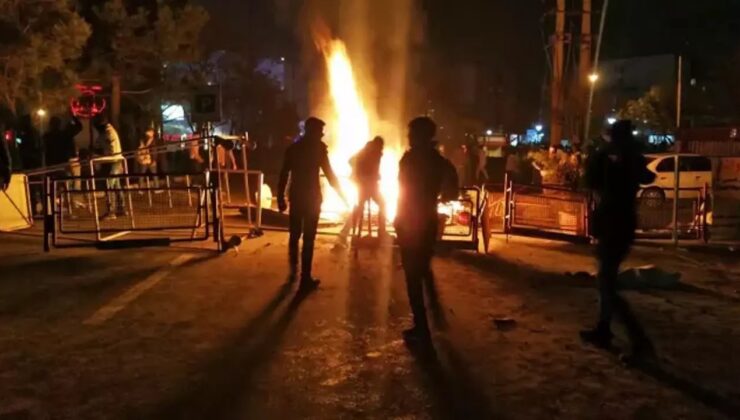 AK Parti sözcüsünden ‘darbe’ açıklaması