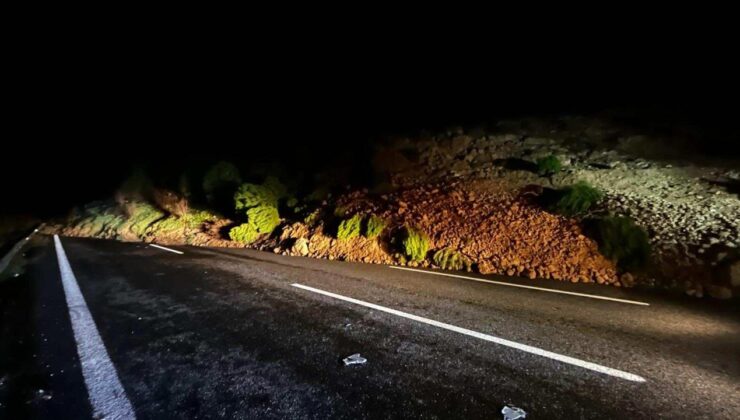 İstanbul-İzmir Otoyolu’nda toprak kayması