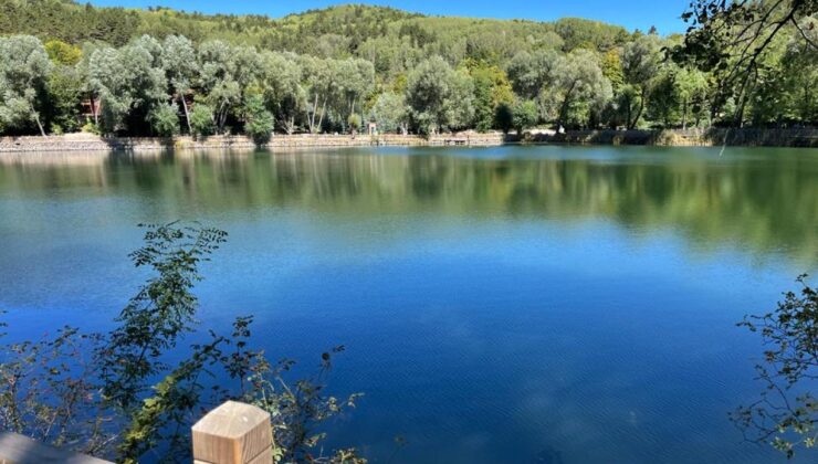 Sonbahar Karagöl’de güzel