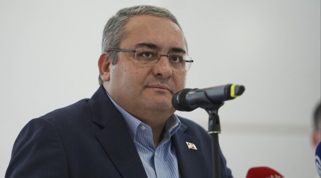 Keçiören Belediye Başkanı'ndan Özgür Özel hakkında suç duyurusu