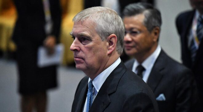 İngiltere Kralı’nın adı Epstein belgelerinde geçen kardeşi, kraliyet konutundan taşındı