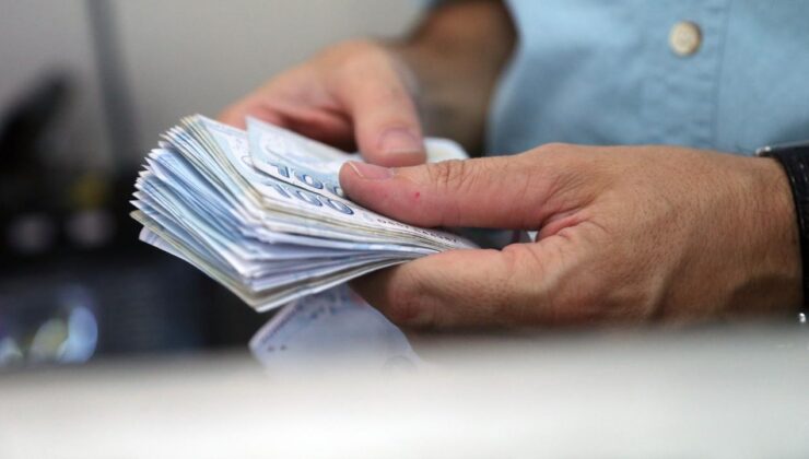 Evde Bakım Yardımı ödemeleri hak sahiplerinin hesaplarına artışlı şekilde yatırılıyor