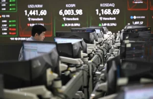 Artan gerilimlerin etkisiyle piyasalar baskı altında: ABD vadeli işlemleri ve Asya borsaları düşüşte