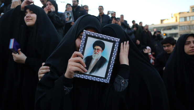 Portre: Ayetullah Ali Hamaney kimdir?