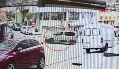 Trafikteki tartışma kazayla bitti… O anlar kamerada – CNN Türk Haberler Son Dakika | Video