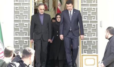 İran Büyükelçiliğinde bayraklar yarıya indi, taziye defteri açıldı – CNN Türk Sondakika Haberler | Video