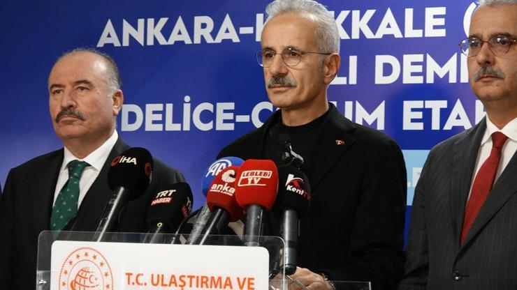 Bakan Uraloğlu’ndan ‘Süper Hızlı Tren’ müjdesi: Süre 80 dakikaya düşüyor