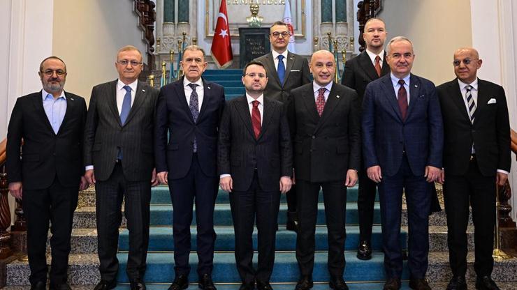 Adalet Bakanı Gürlek, Türkiye İhracatçılar Meclisi heyetini kabul etti – Son Dakika Haberleri CNN Türk