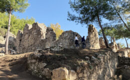 3 bin yıllık antik kentte kıskanan çatlasın mesajı