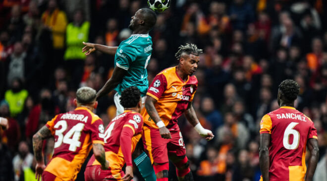 Galatasaray, İngiltere'ye avantajla gidiyor