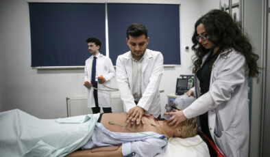 Uludağ Üniversitesi'nde hekim adayları simülasyon destekli eğitimle yetişiyor