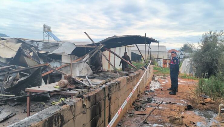 Prefabrik evde yangın felaketi: 5’i çocuk 6 kişi öldü