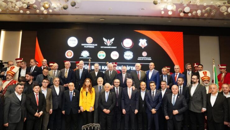 Batı Karadenizliler İstanbul'da iftar programında bir araya geldi