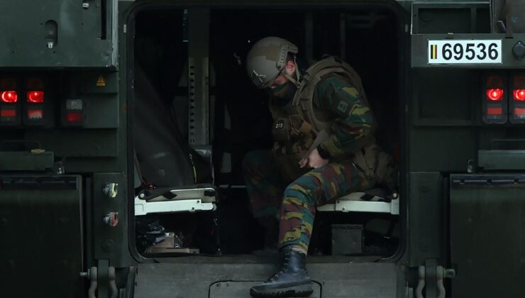 Belçika, yedek askerlik için yaş sınırını 67’ye yükseltti