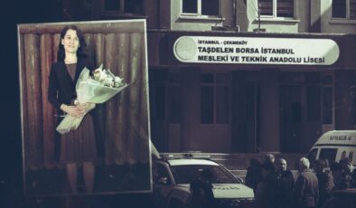 Çekmeköy’de öğretmenini bıçaklayarak öldüren lise öğrencisi tutuklandı