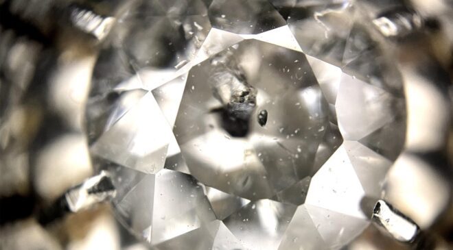 Çin bilim insanları, altıgen elmas üretti