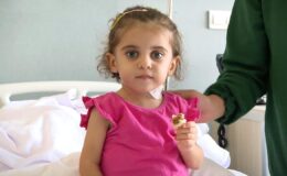 3 yaşındaki çocuk böbrek nakliyle hayata tutundu