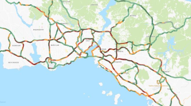 İstanbul’da bayramın ikinci gününde trafik yoğunluğu yüzde 74’e çıktı