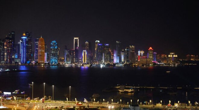 Katar’da patlama sesleri