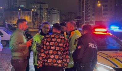 Kayseri'de polisten kaçan iki alkollü sürücüye 920 bin lira ceza kesildi