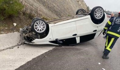 Denizli’de takla atan araçtan yara almadan kurtuldu