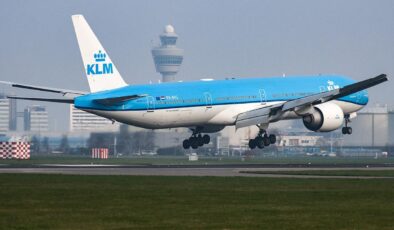 Hollanda hava yolu şirketi KLM, 1 Mart’tan itibaren İsrail’e uçuşlarını durduracağını açıkladı