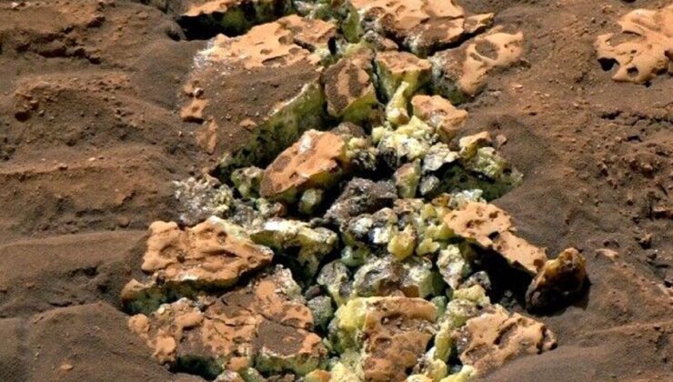 Mars’ta şok keşif! Curiosity kazayla kükürt hazinesini ortaya çıkardı