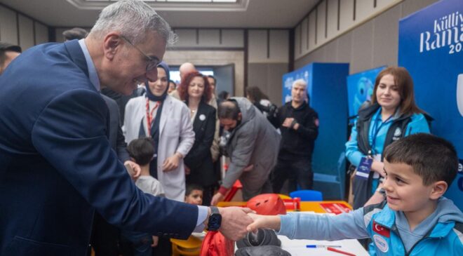 “Sağlıklı Çocuk Sağlıklı Gelecek Programı” ile 500 bin çocuk “sağlık elçisi” oldu