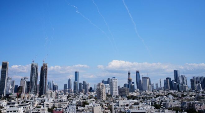Tel Aviv ve çevresinde sirenler çaldı