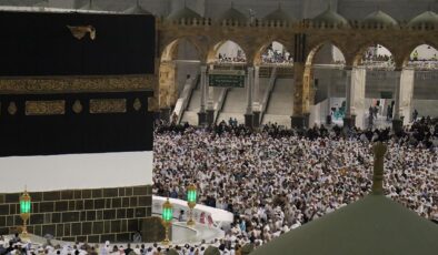 Umre seyahatlerinde vatandaşlara kayıt dışı organizasyon uyarısı