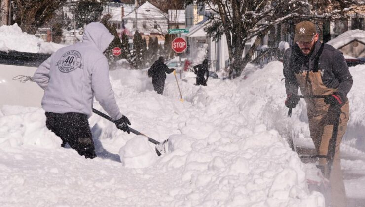 ABD’deki kar fırtınası hayatı durma noktasına getirdi